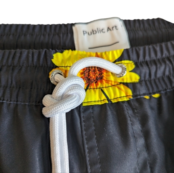 NWOT...Public Art Daisy Swim Truck... Size... XXL - Picture 4 of 7